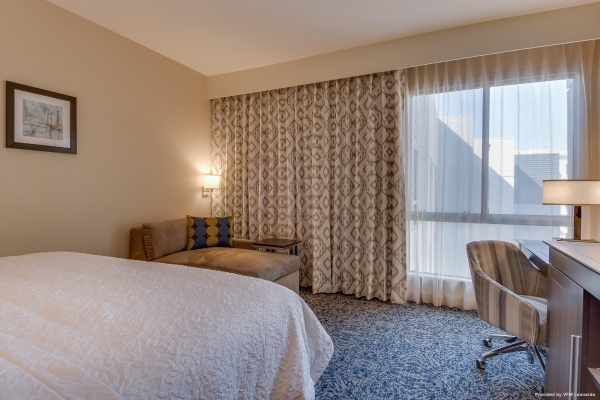 Hampton Inn - Suites Los Angeles - Glendale